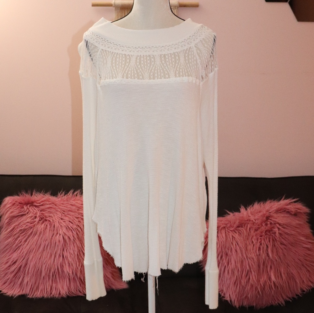 Free people White Lace Off the shoulder flowy top